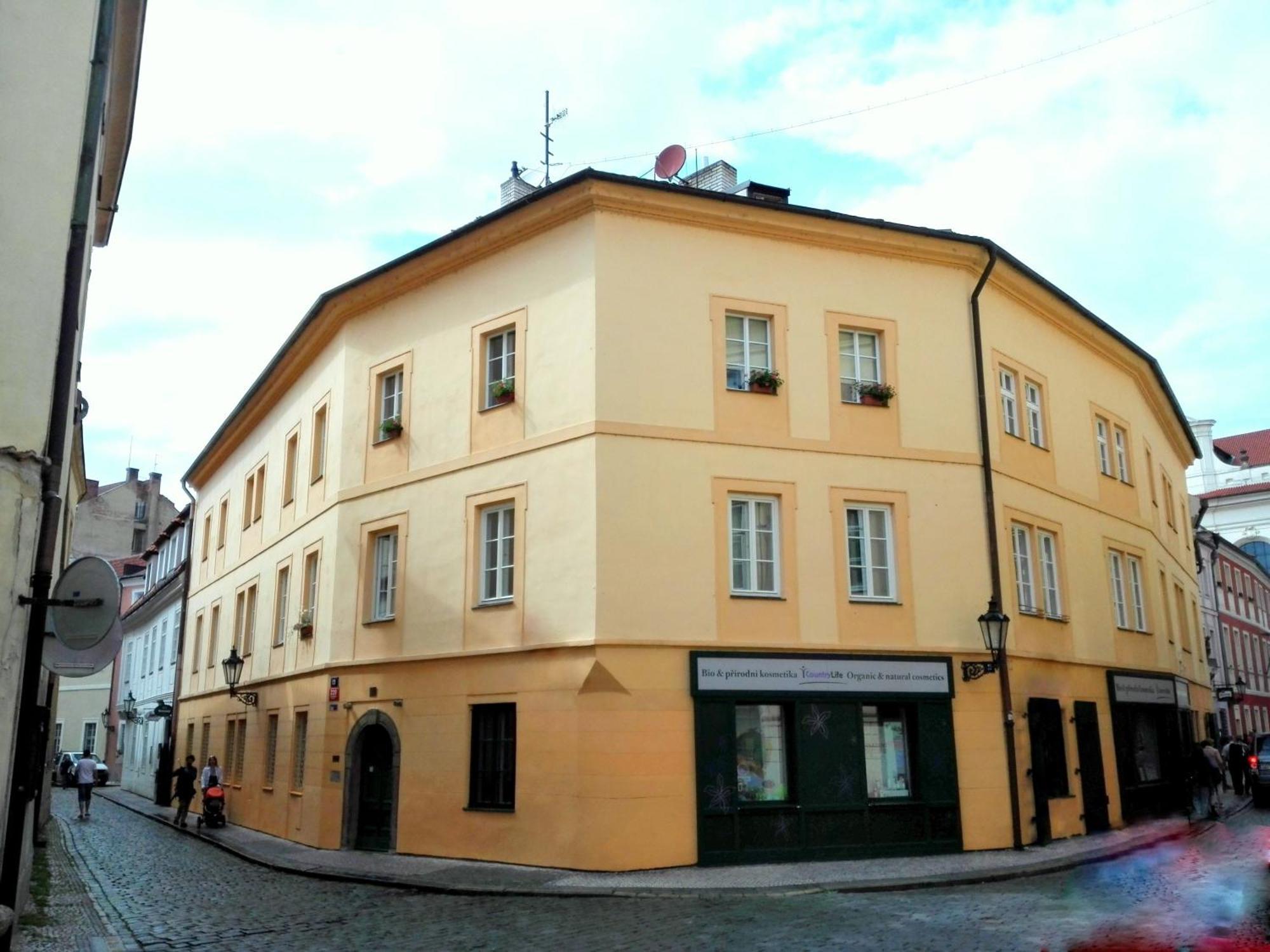 Romantic Bohemian In Old Town Prague